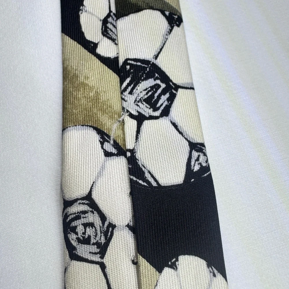 Soccer Vintage Save the children SILK tie